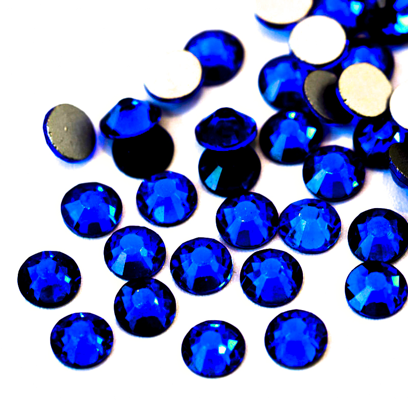 Стразы Sapphire холодной фиксации синие